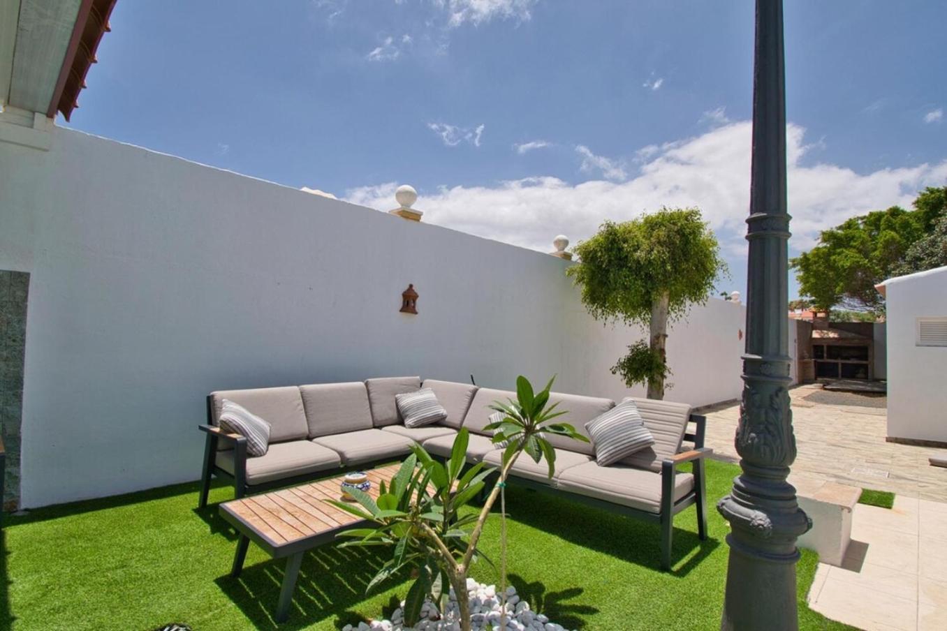 Alamos Park-Stunning Villa In Huge Private Grounds San Miguel de Abona Buitenkant foto