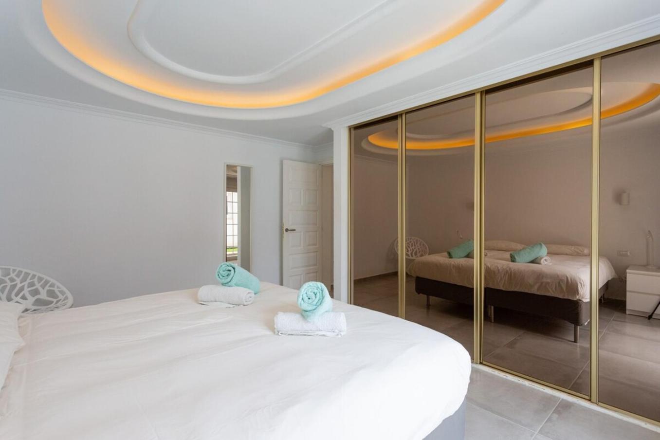 Alamos Park-Stunning Villa In Huge Private Grounds San Miguel de Abona Buitenkant foto
